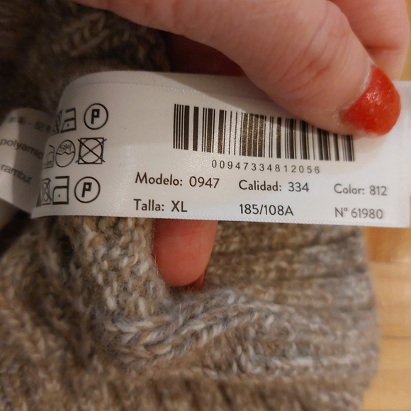 Massimo dutti yack wool blend cable knit sweater size XXL - Picture 5 of 5